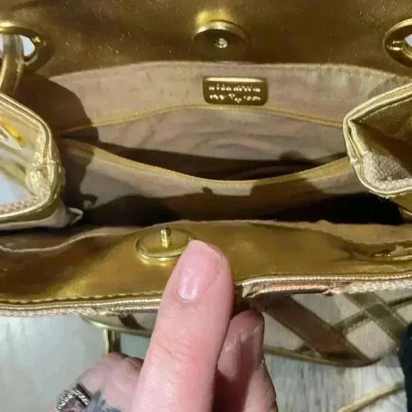 Moda Attiva gold, leather strips, and fabric crossbody bag - Picture 8 of 11